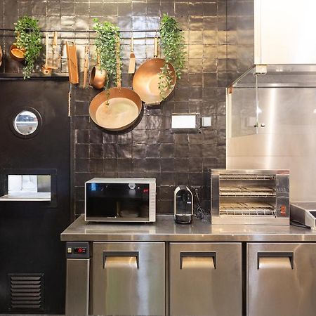 C&F Hostel Порто Екстериор снимка