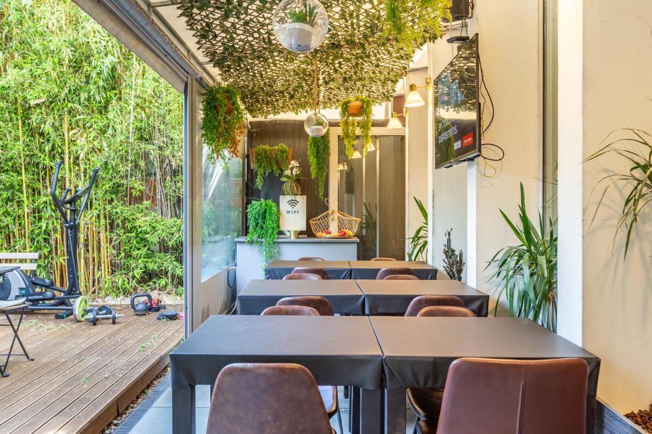 C&F Hostel Порто Екстериор снимка